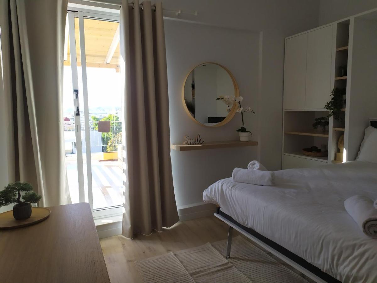 Apartamento Penthouse Nea Smirni Atenas Exterior foto